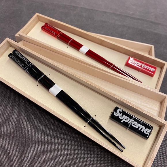 SUPREME FW23 Chopstick Set Red OR Black Box Logo BRAND NEW